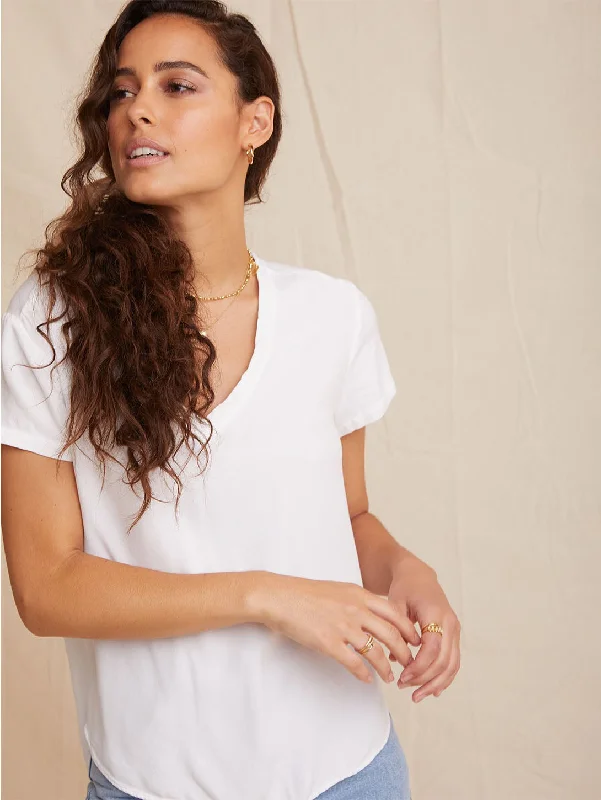 Short Sleeve V-Neck T-Shirt - White