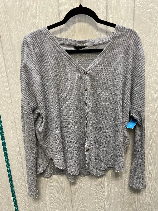 Top Long Sleeve By Free People In Grey, Size: M