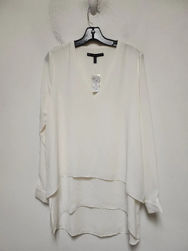 Top Long Sleeve By White House Black Market In Cream, Size: M