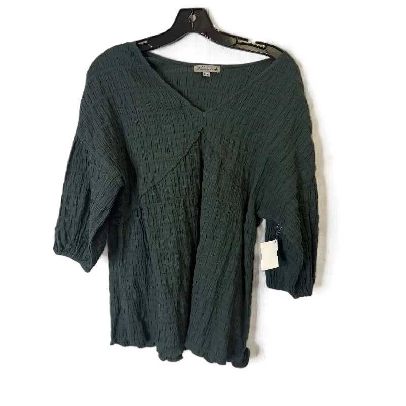 Top Long Sleeve By Wishlist In Green, Size: S