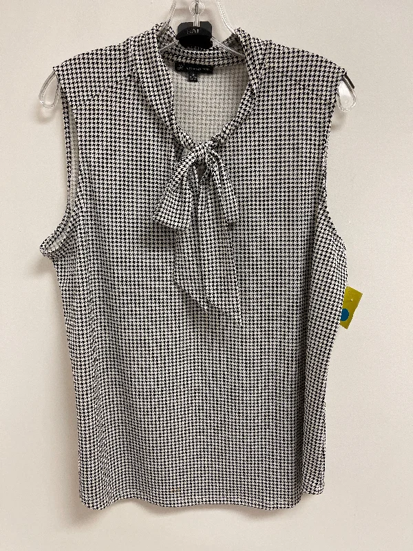 Top Sleeveless By Adrianna Papell In Black & White, Size: Xl