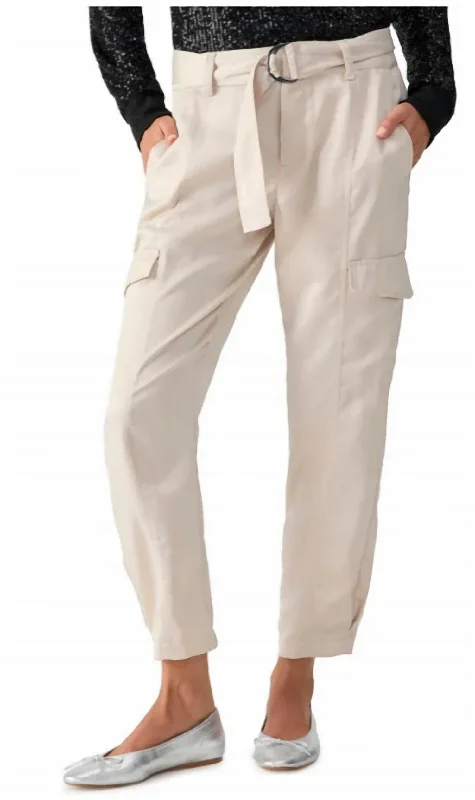 Classy Cargo Pant In Toasted Marshmellow