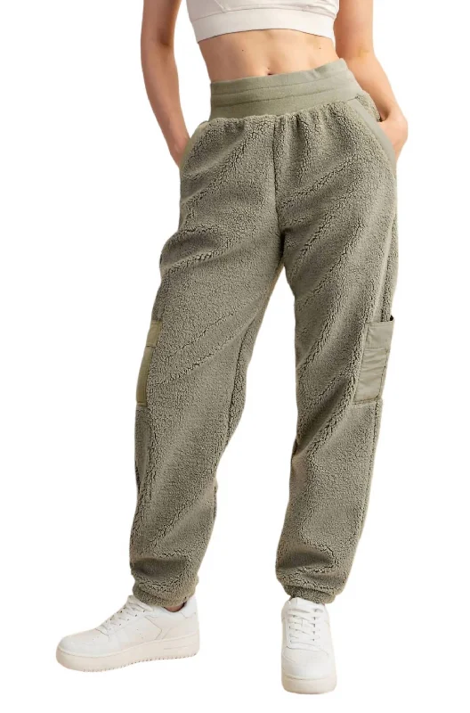 Micro Sherpa Pants In Sage